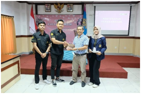 Prospective Young Members of the Student Executive Board of the Faculty of Veterinary Medicine, Udayana University Held a Public Lecture with the theme Zoonoses and Rabies